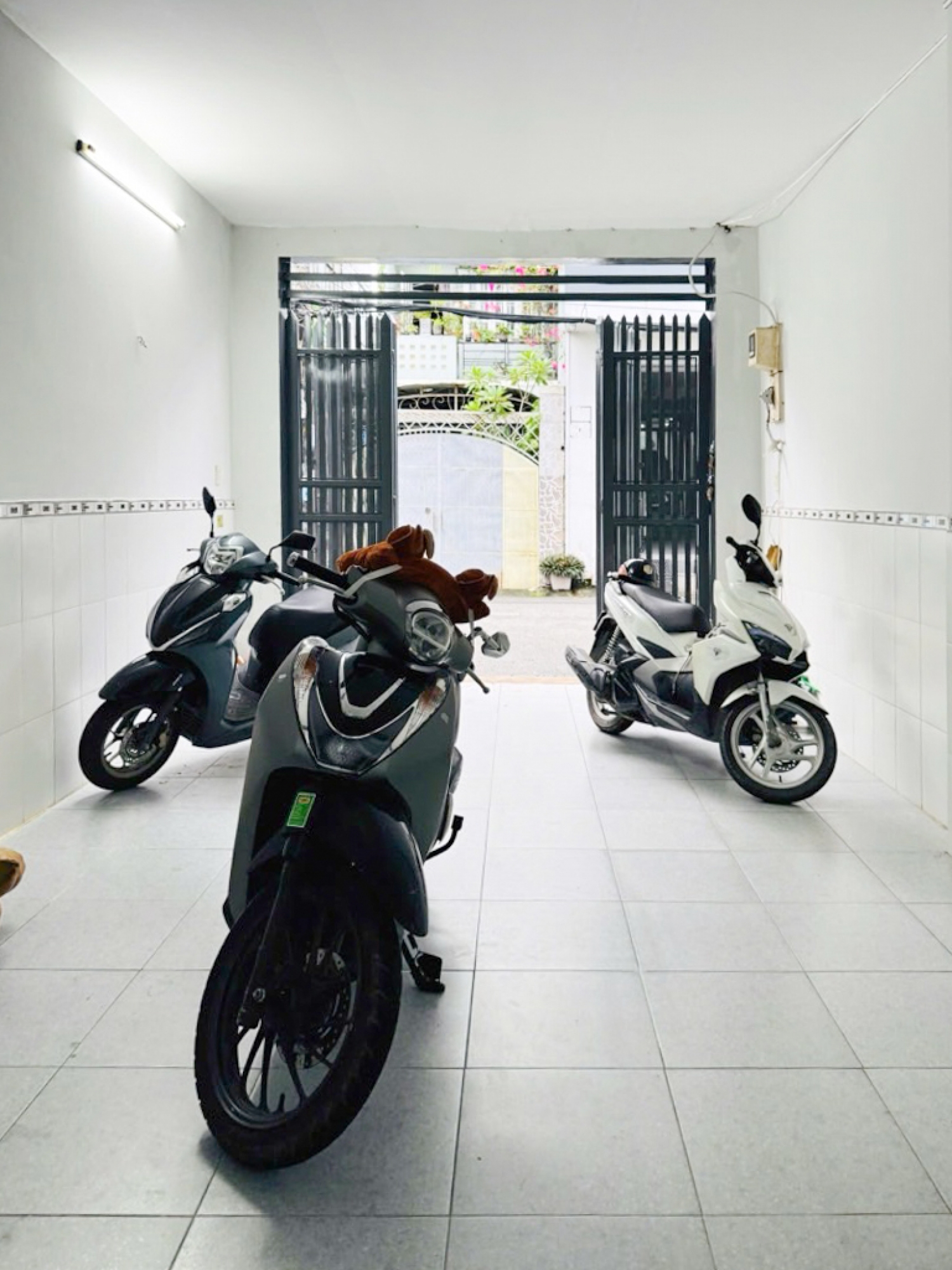 Mặt Tiền, Lê Công Phép - 7,6 Tỷ
