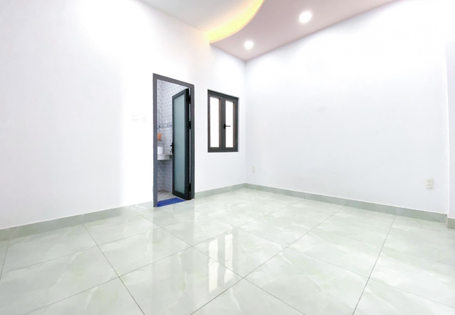 Nhà Hẻm, Bùi Tư Toàn - 6,8 Tỷ