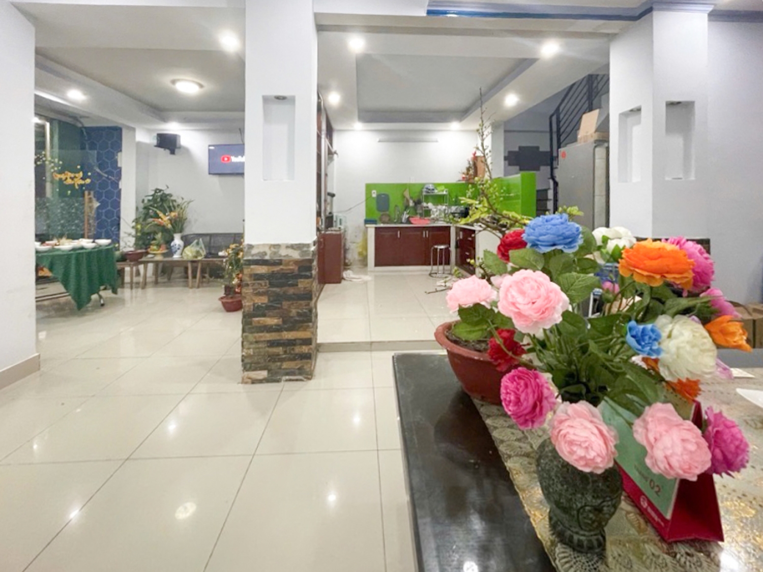 Nhà Hẻm, Phùng Tá Chu - 9 Tỷ